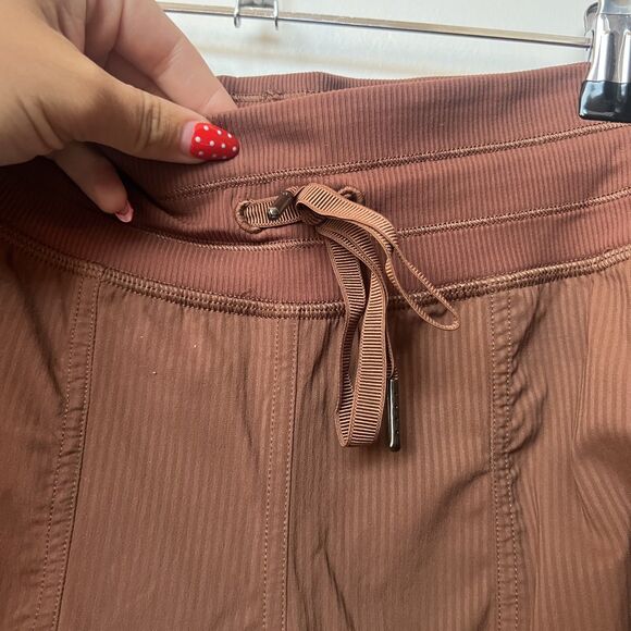 Lululemon Dance Studio Mid-Rise Jogger *Full Length - Picture 7 of 9